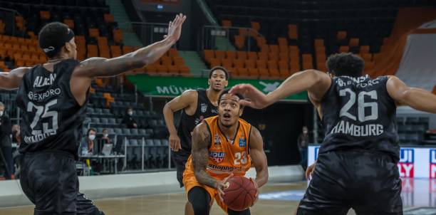 跨越了语言 跨越了语言