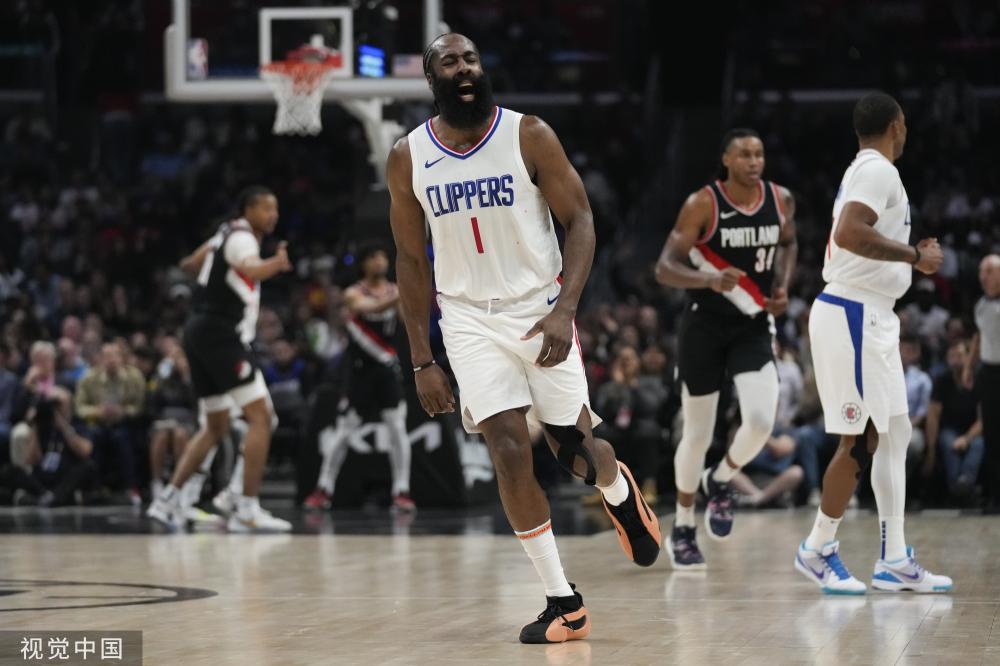 在压力下依 在压力下依