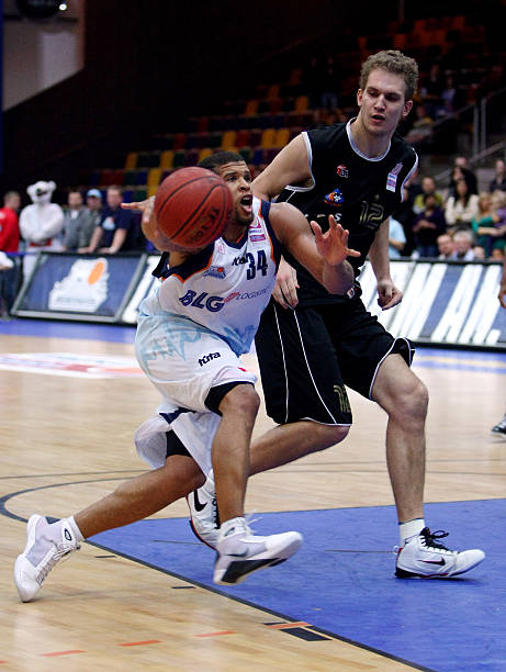 泳接力上的 泳接力上的